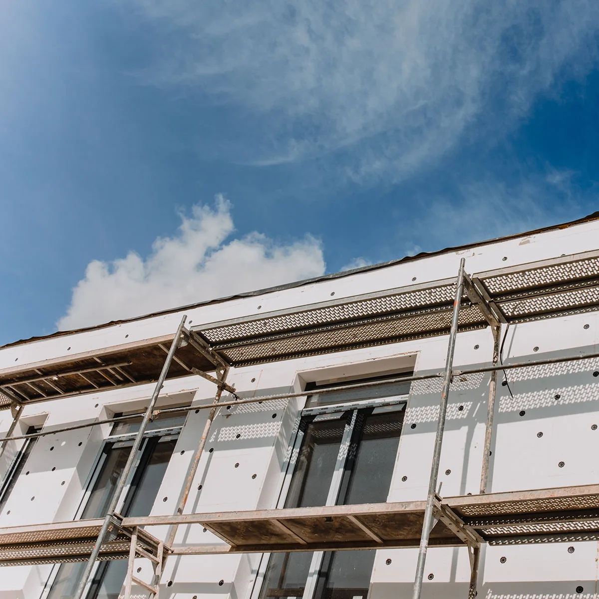 The Role of Housewrap in a Quality Siding Installation – Image 1 The Role of Housewrap in a Quality Siding Installation - Image 1